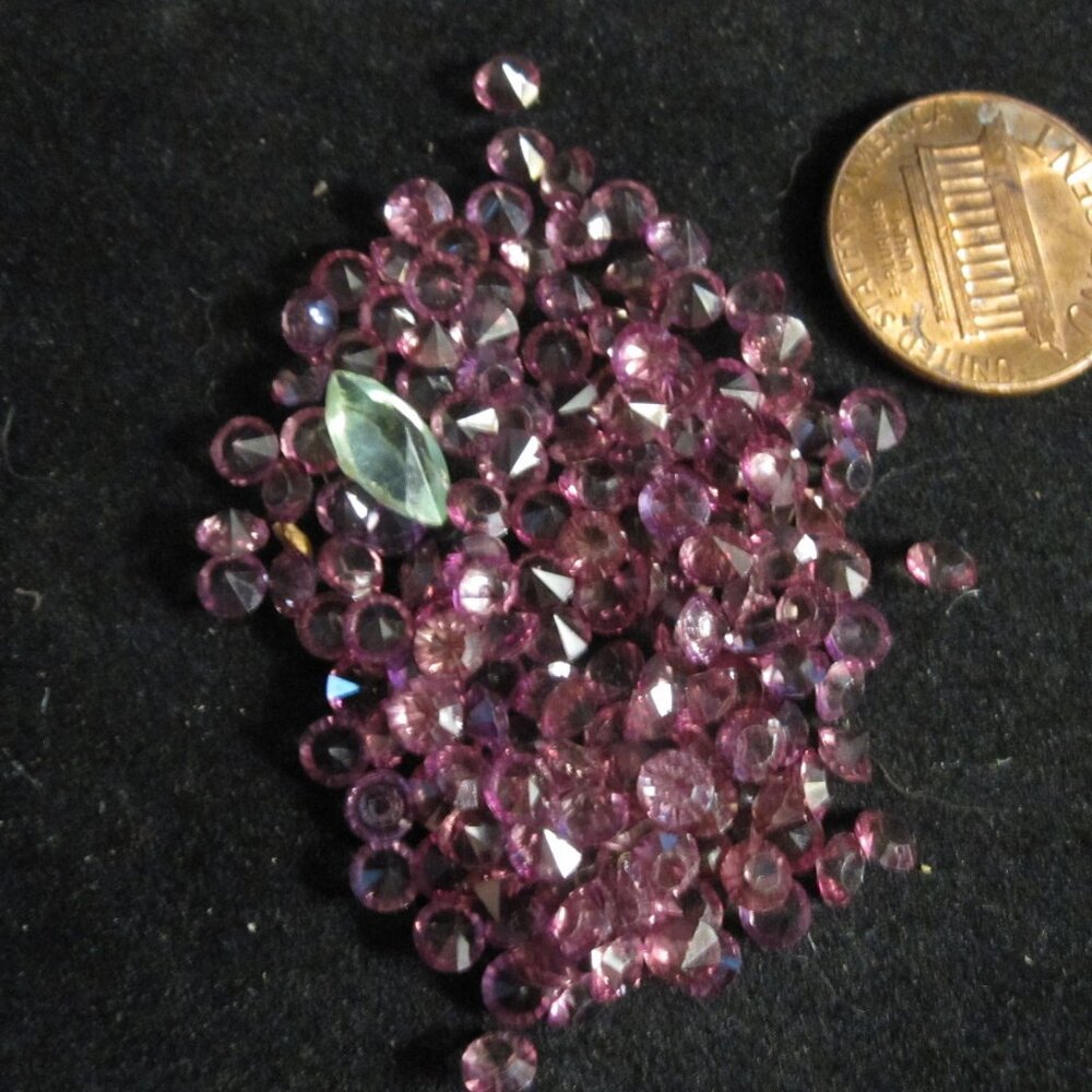3g of mini Cut Purple Amethyst Semi-Preciosu Stones + bonus
